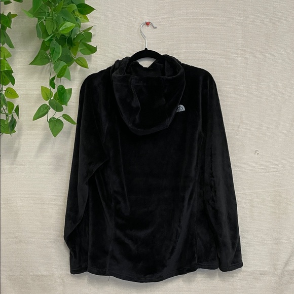 The North Face Black Plush Pullover - Picture 2 of 3